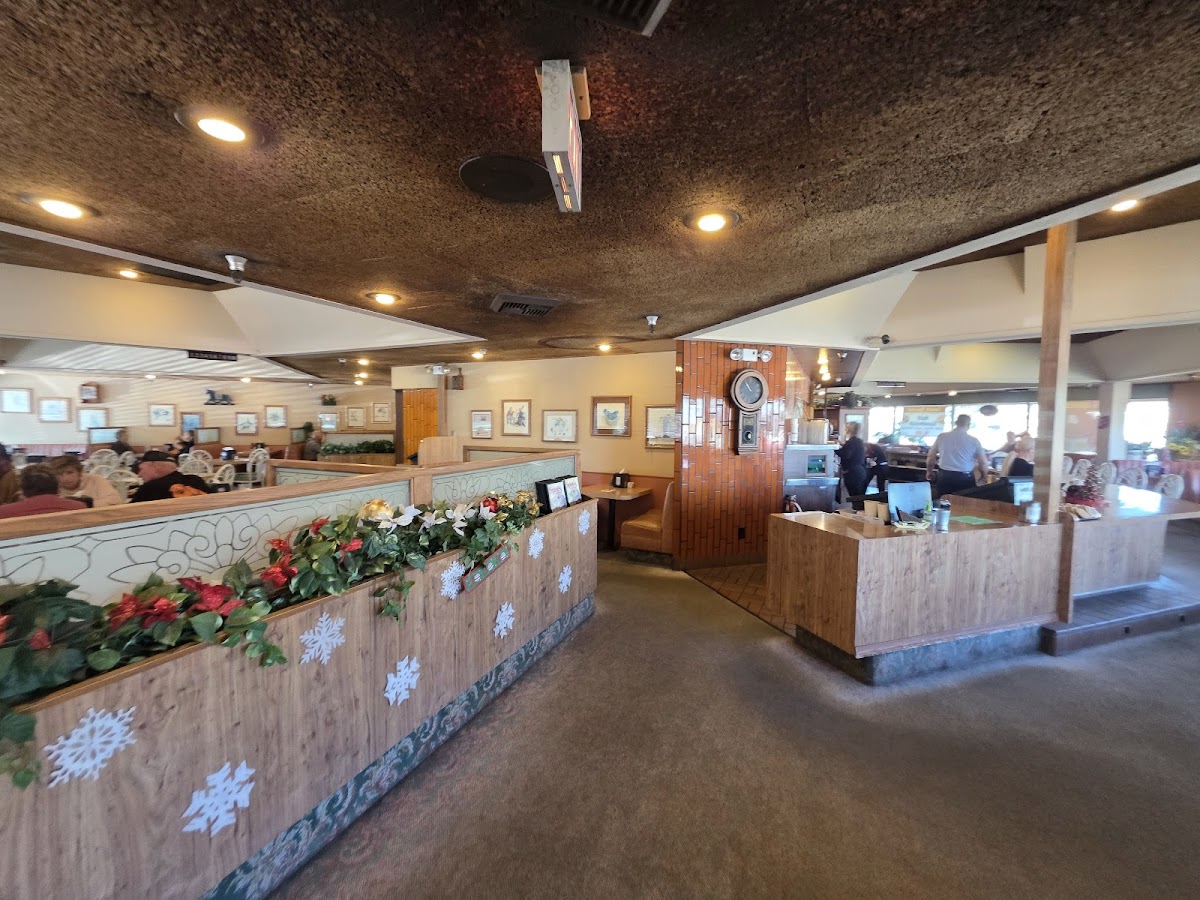 Spires Restaurant-2